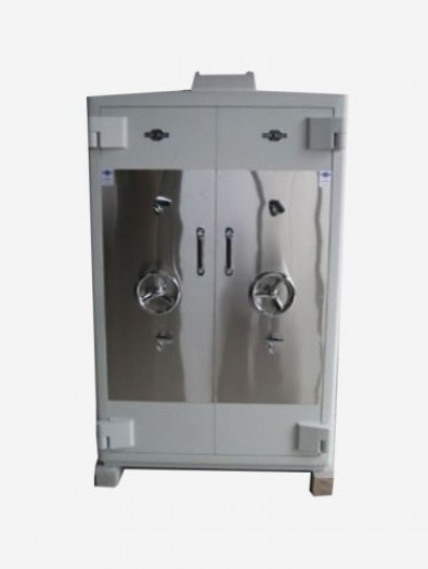 Security-and-deposit safes nival 5-500x500